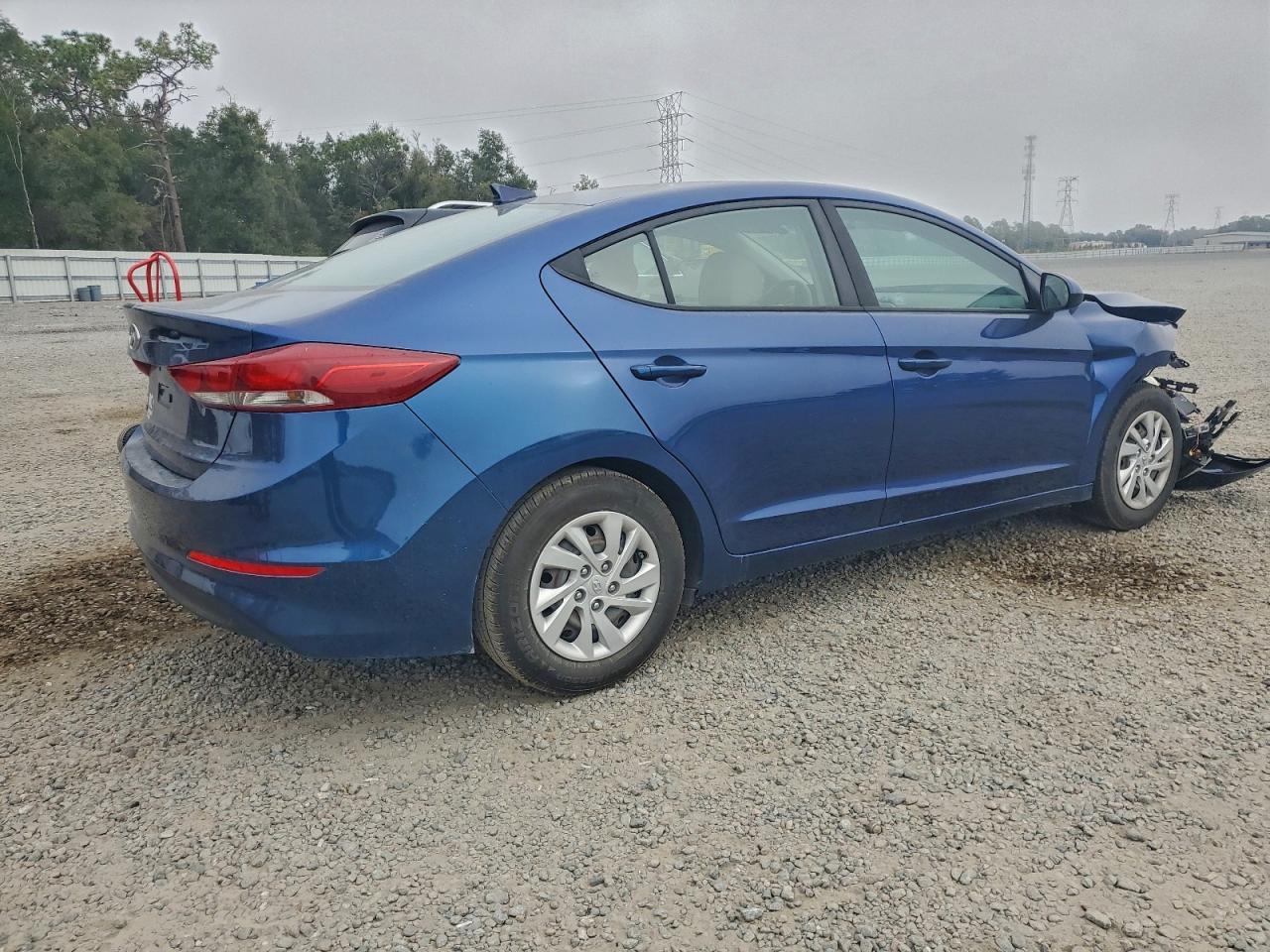 2017 Hyundai Elantra Se - Image 3