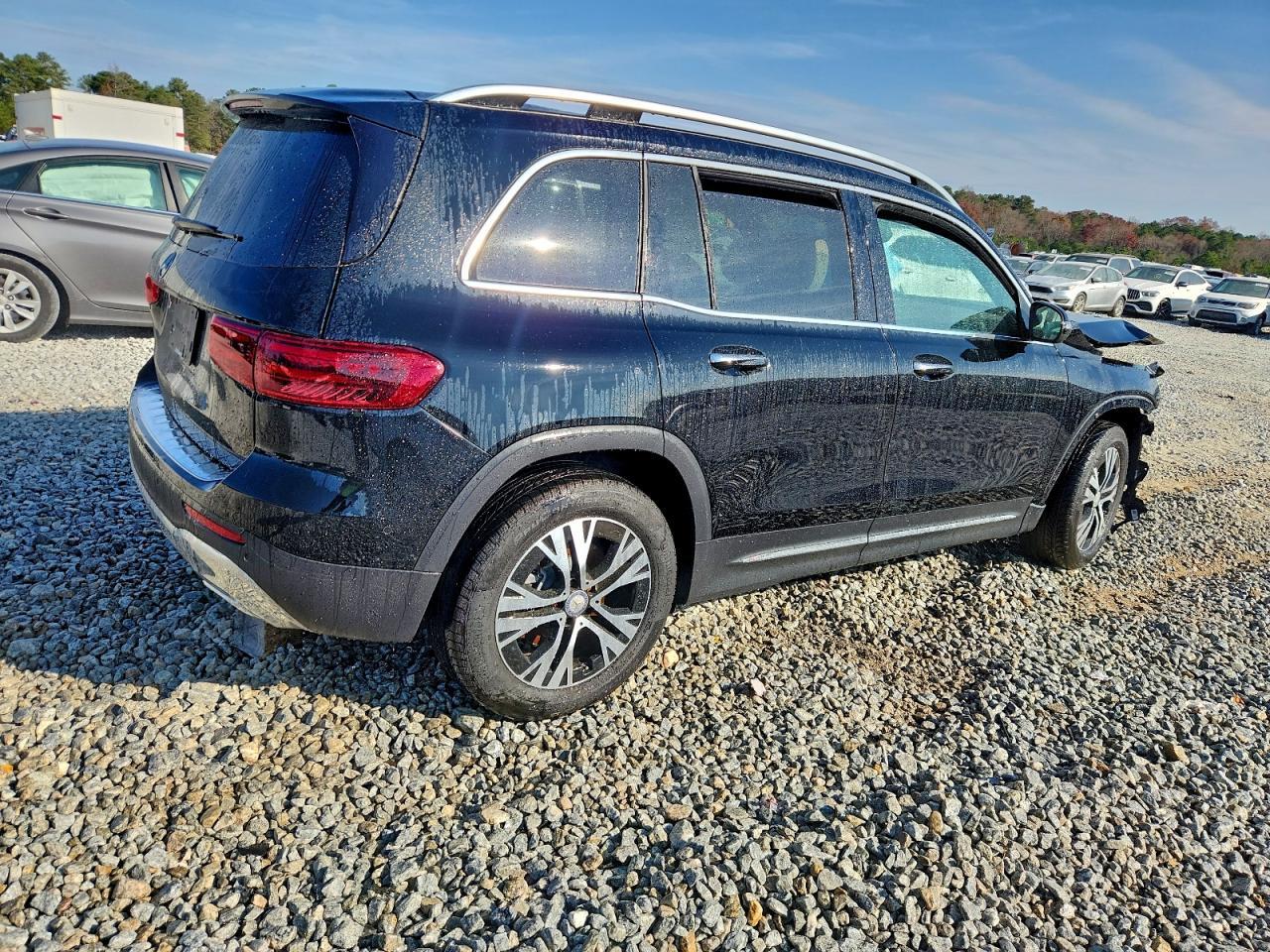 2025 Mercedes-Benz Glb 250 - Фото 3