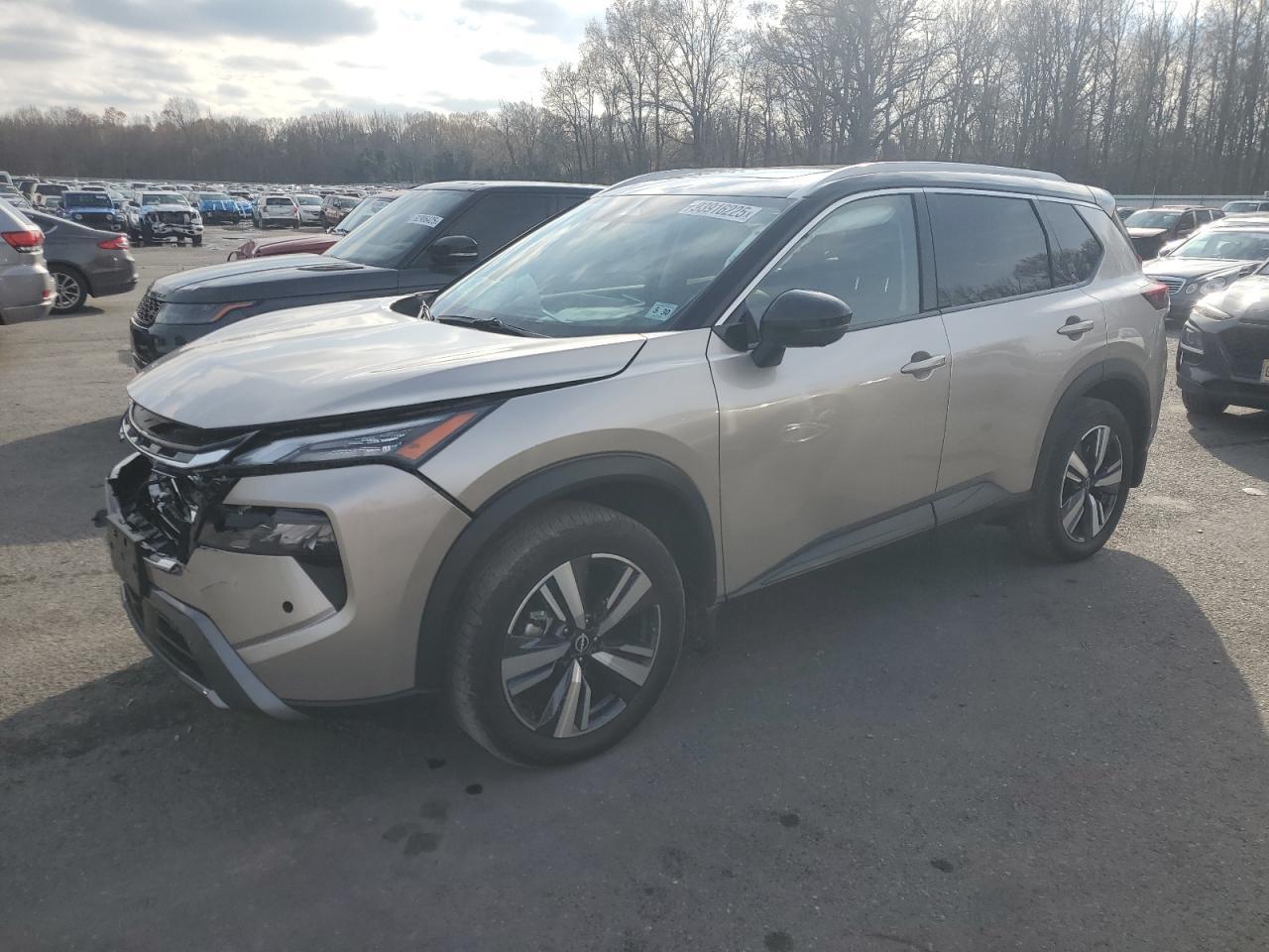 2025 Nissan Rogue Sl