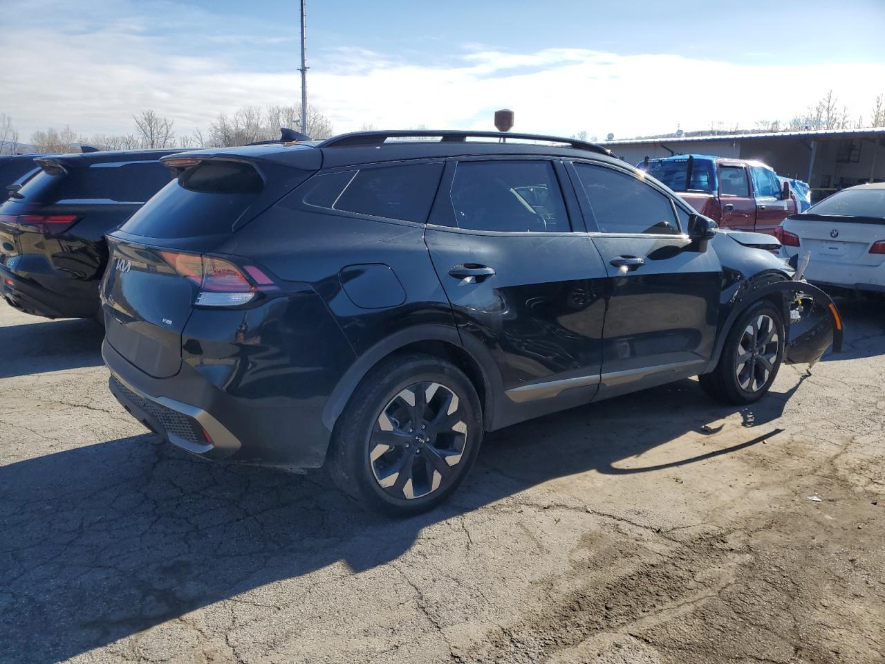 2024 Kia Sportage X Line - Фото 3