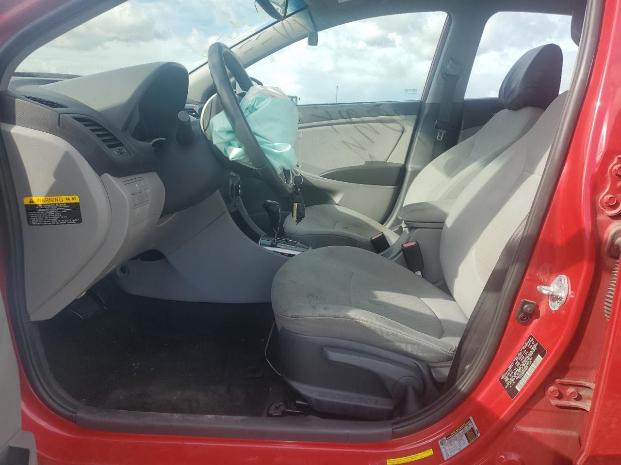 2013 Hyundai Accent Gls - Фото 7