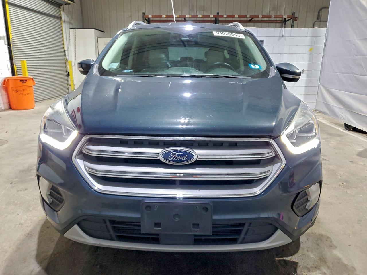 2019 Ford Escape Titanium - Фото 5