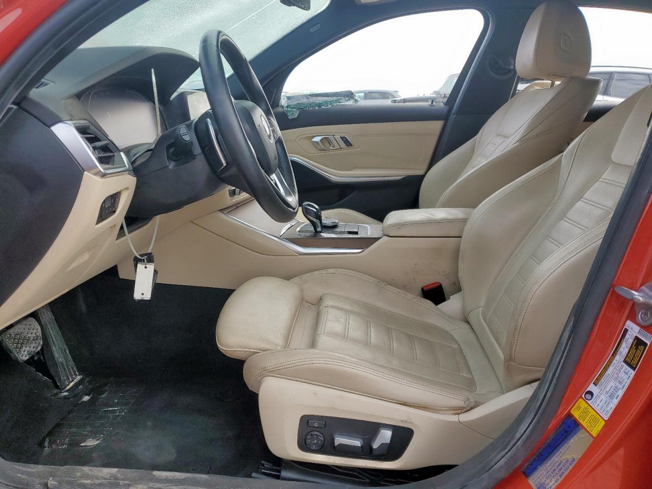 2021 BMW 330I - Фото 7