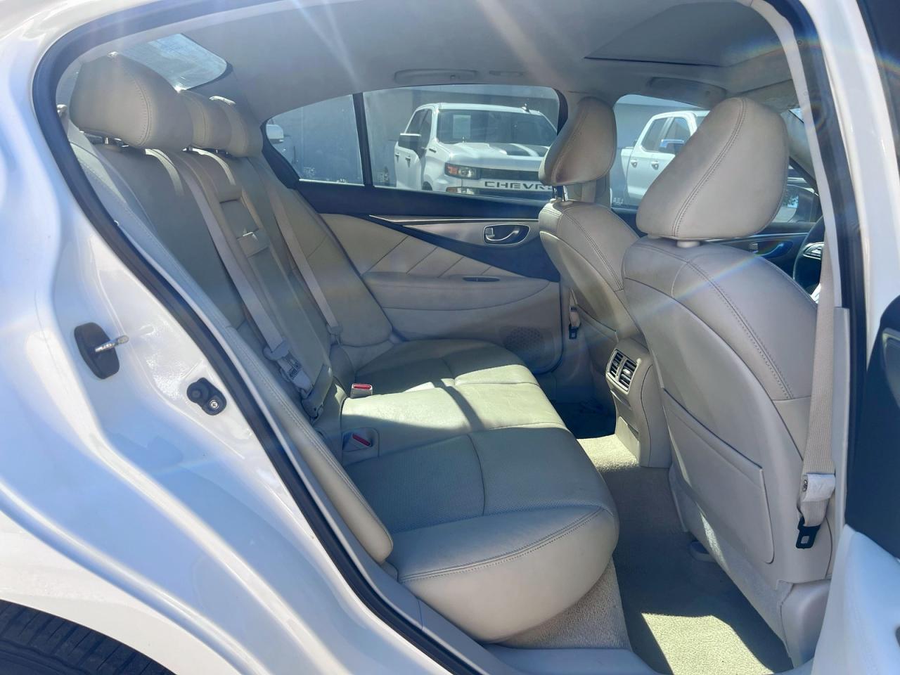 2018 Infiniti Q50 Luxe - Фото 6