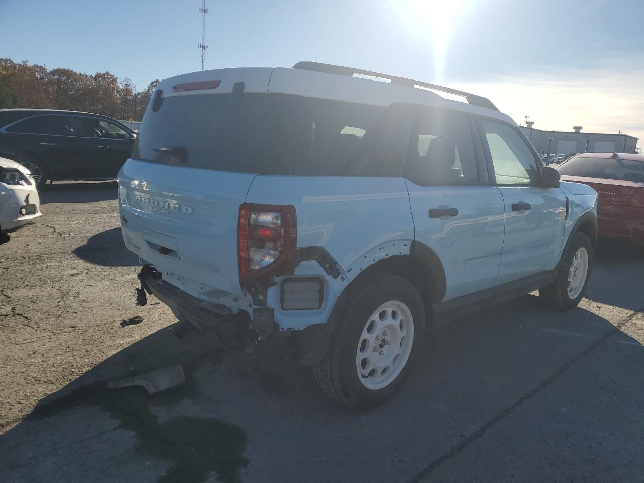 2024 Ford Bronco Sport Heritage - Image 3