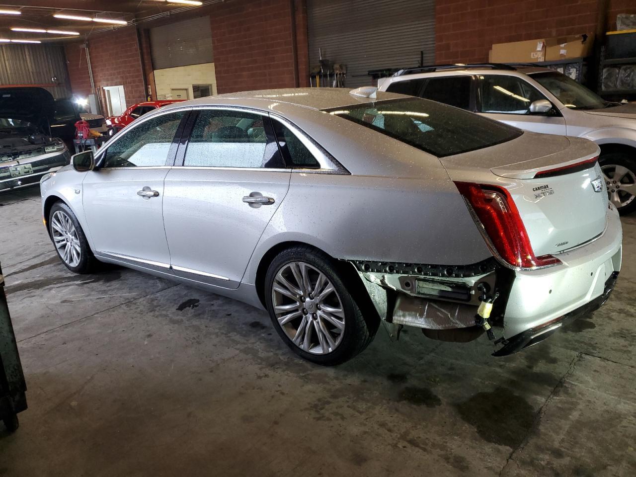 2018 Cadillac Xts Luxury - Фото 2