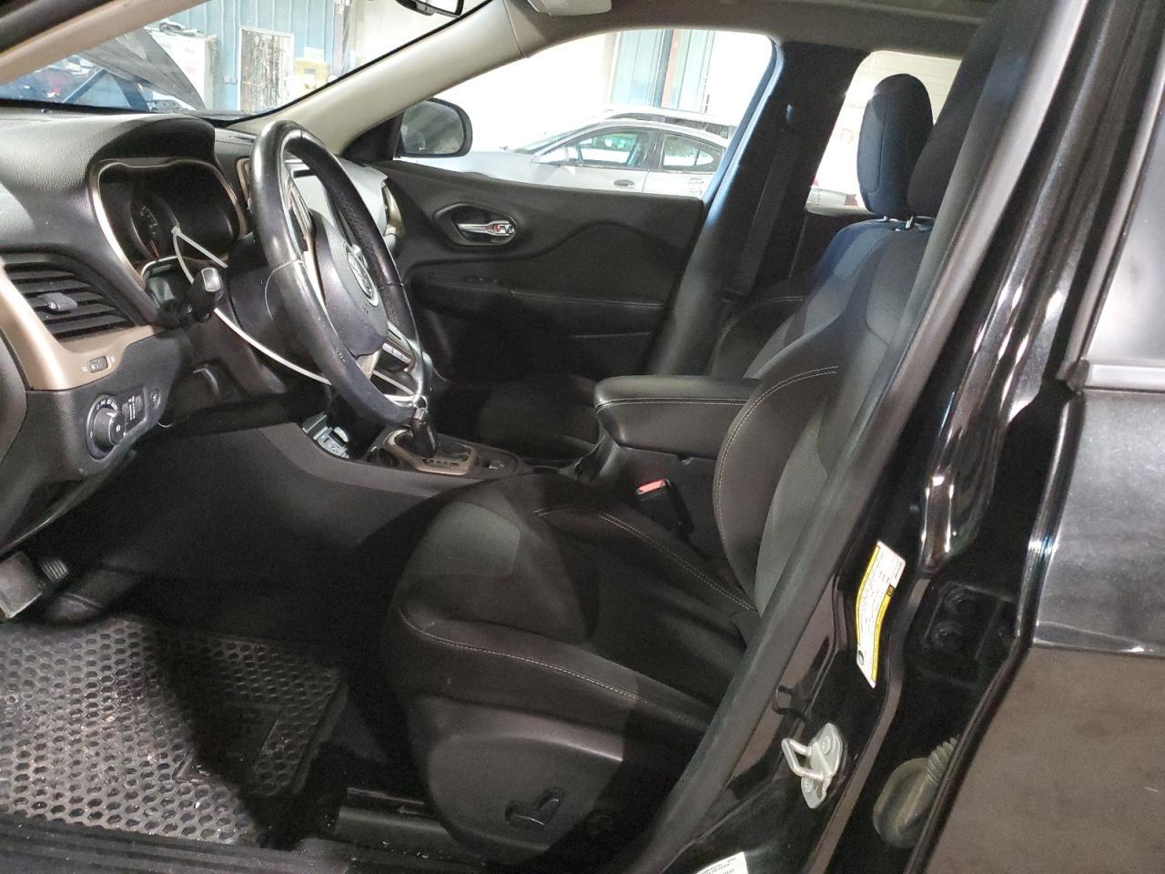 2016 Jeep Cherokee Latitude - Фото 7