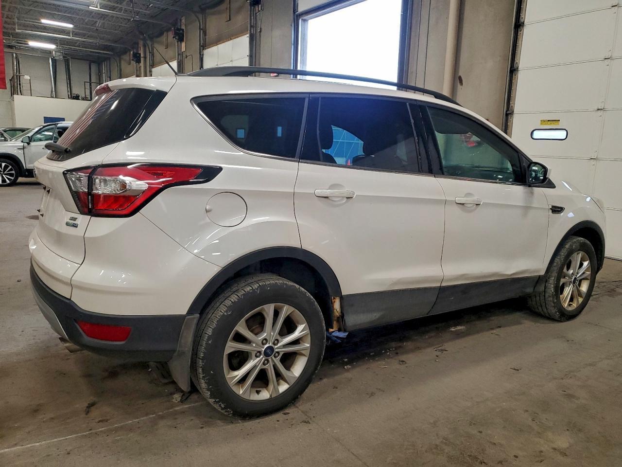 2017 Ford Escape Se - Image 3