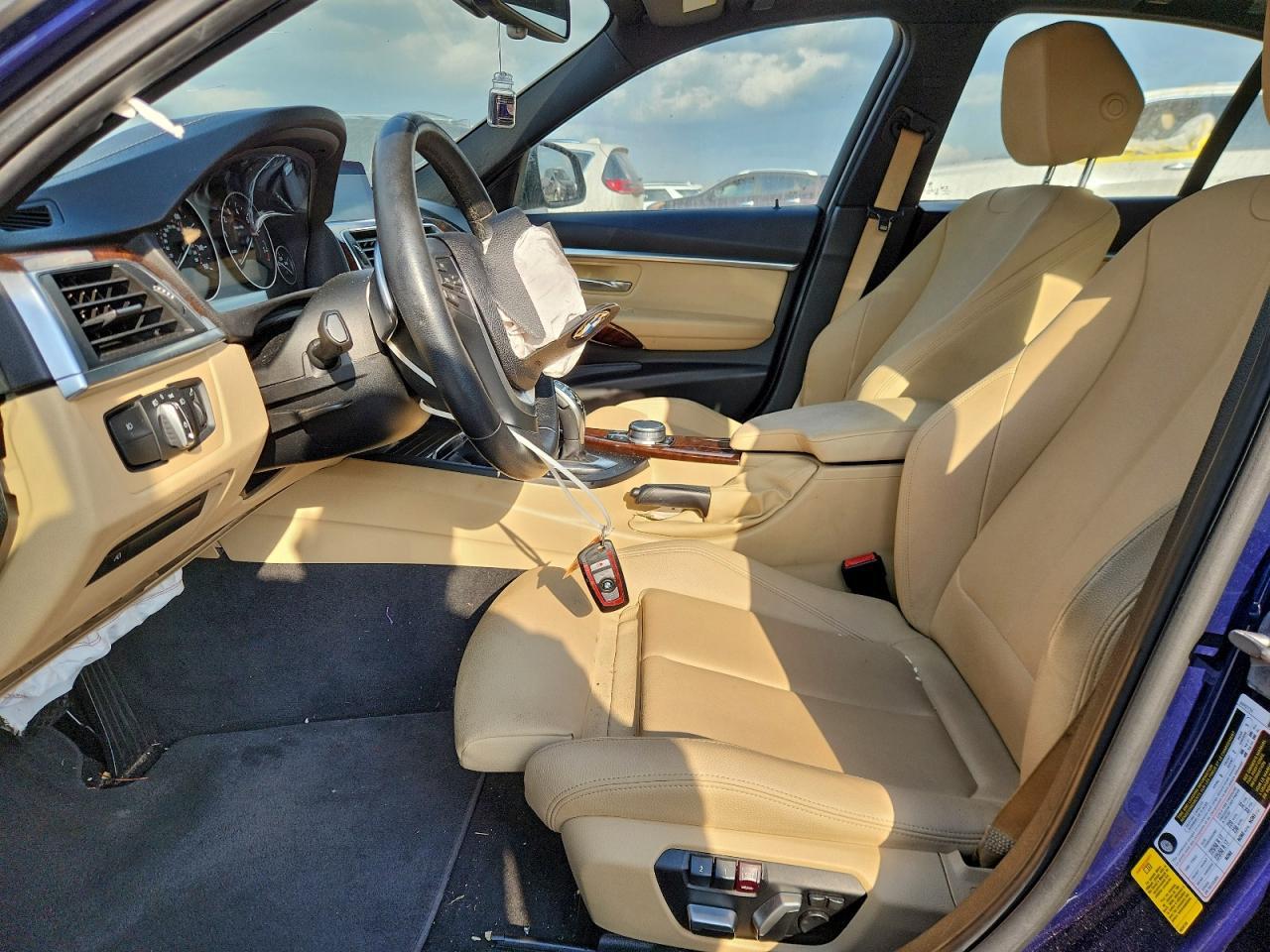 2018 BMW 330 I - Фото 7