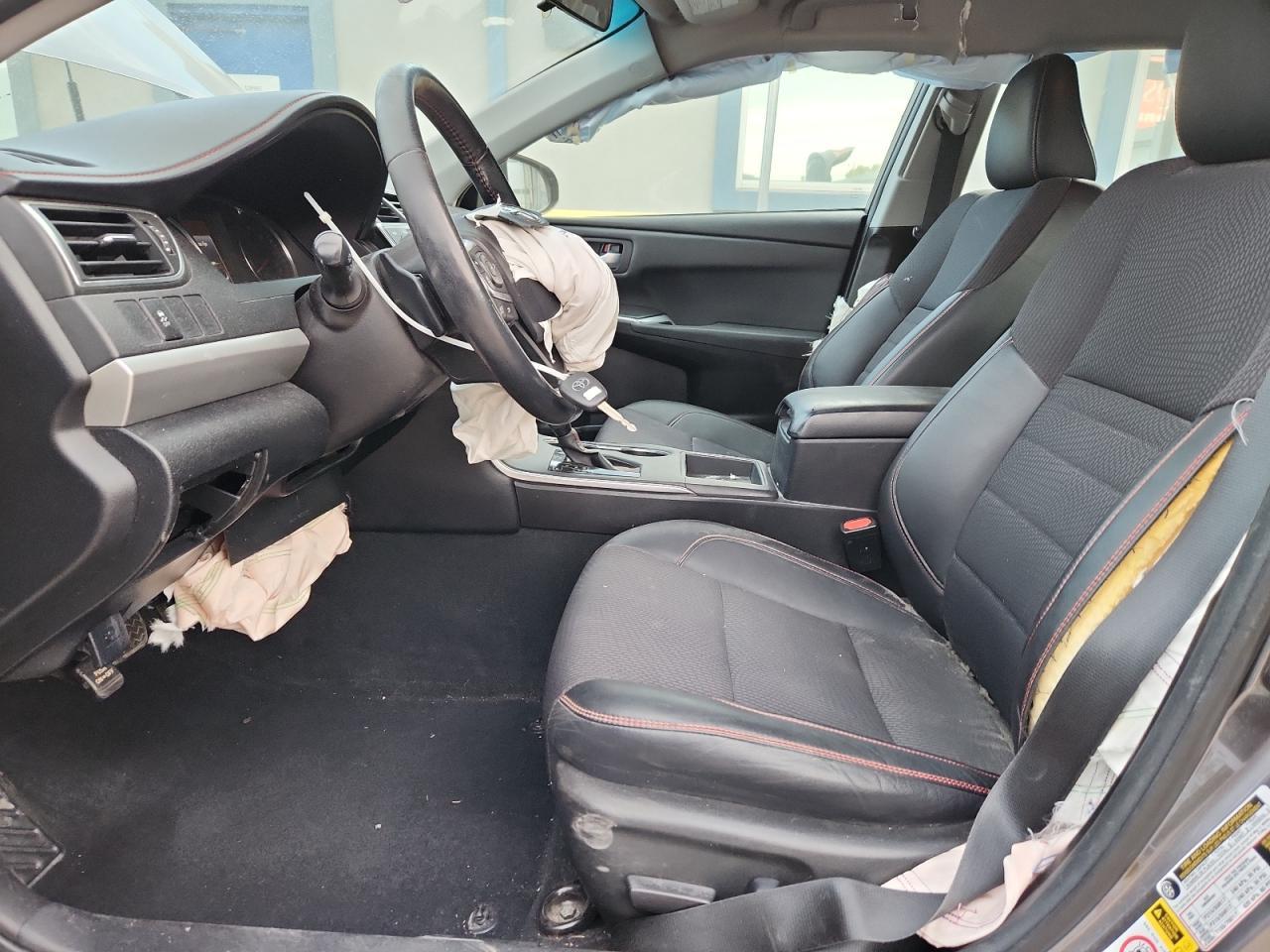 2016 Toyota Camry Se - Image 7