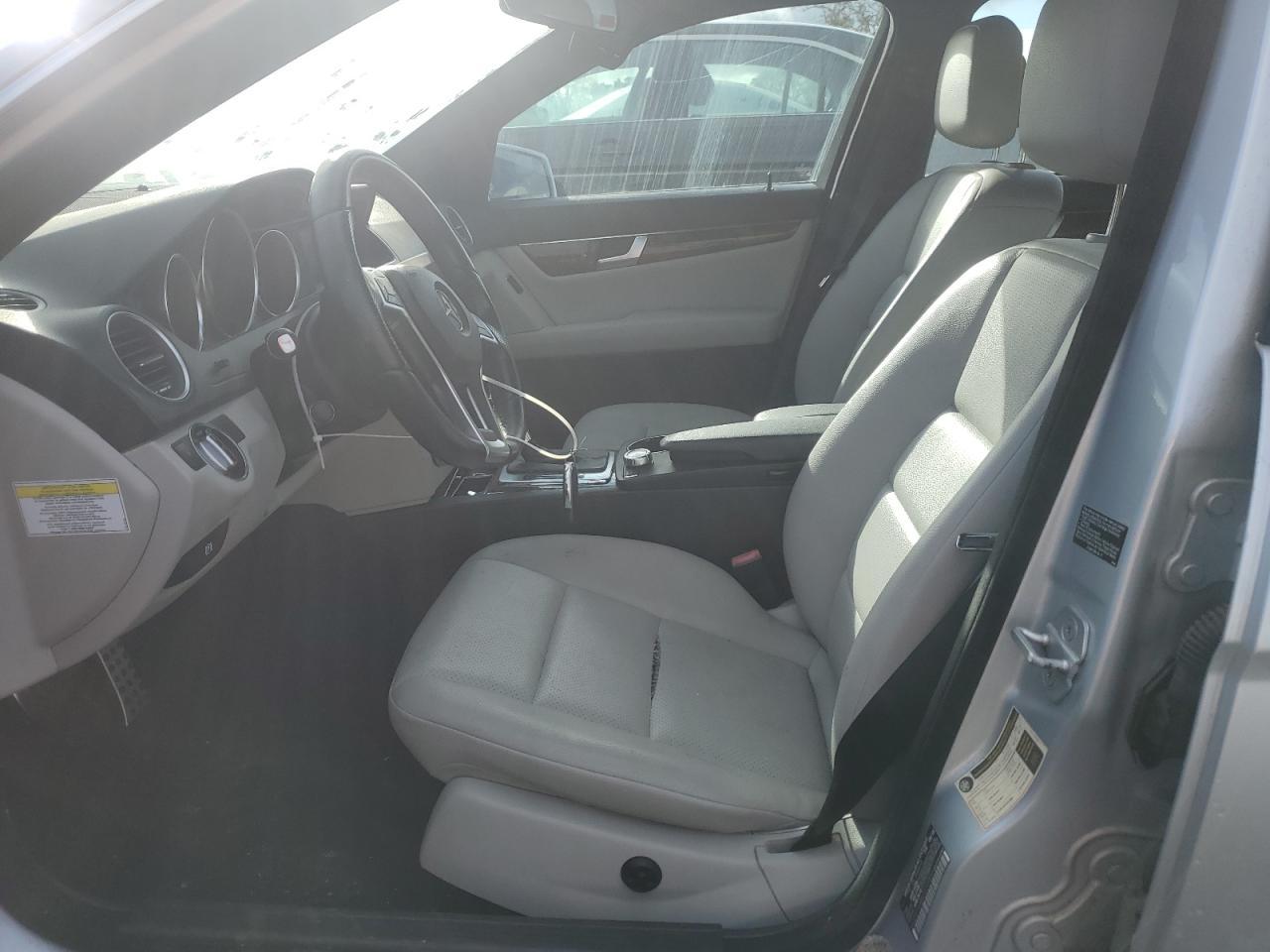 2013 Mercedes-Benz C 250 - Фото 6