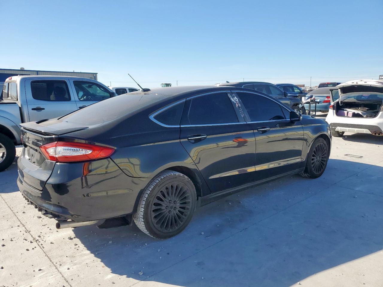 2014 Ford Fusion Titanium - Фото 3