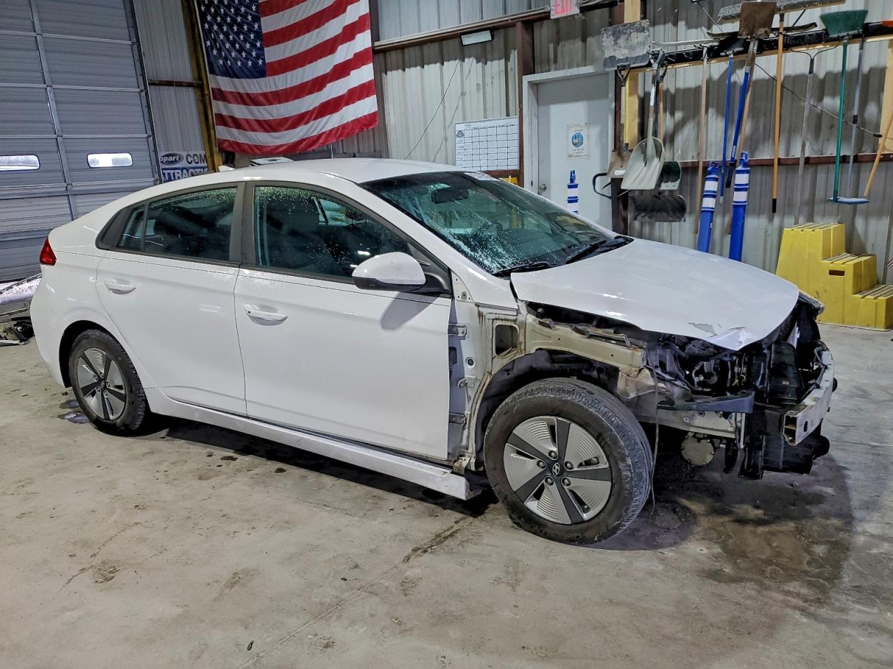 2018 Hyundai Ioniq Blue - Фото 4