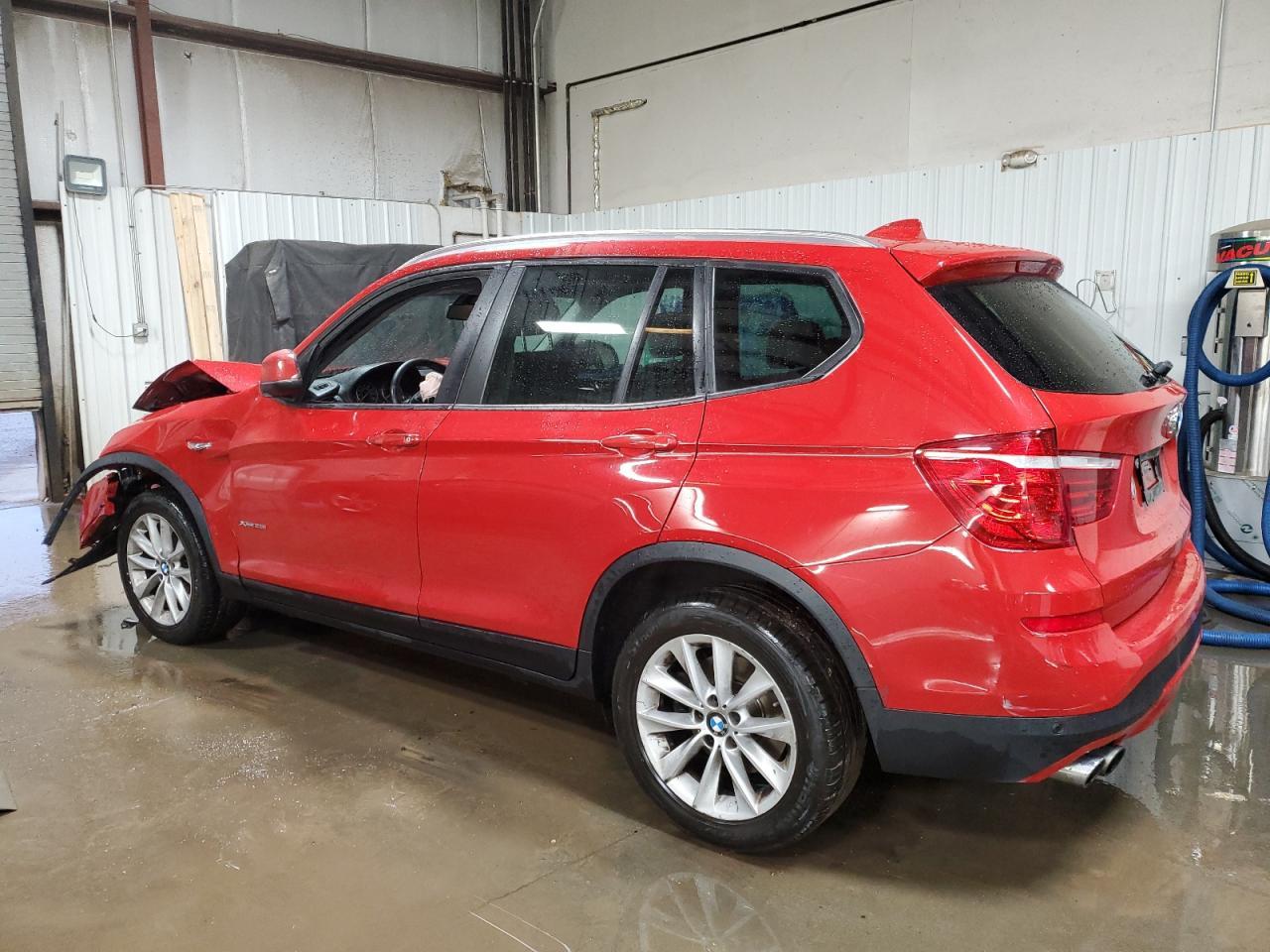 2017 BMW X3 xDrive28I - Фото 2