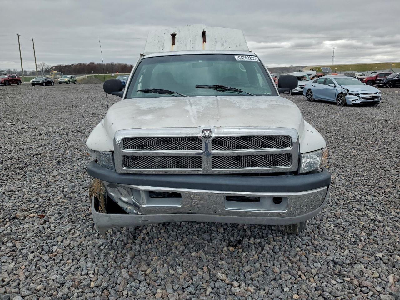 2001 Dodge Ram - Image 5