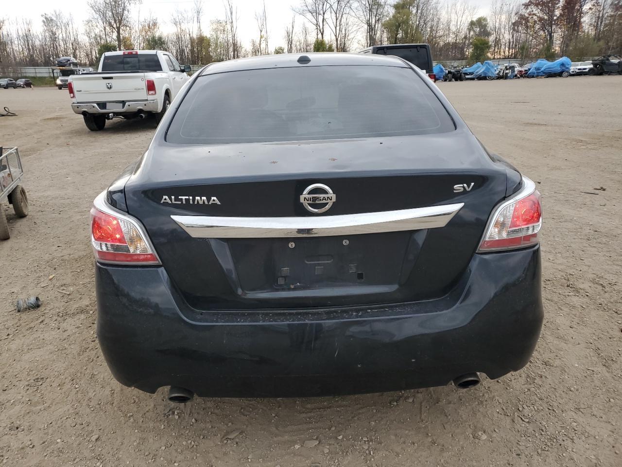 2015 Nissan Altima 2.5 - Фото 6