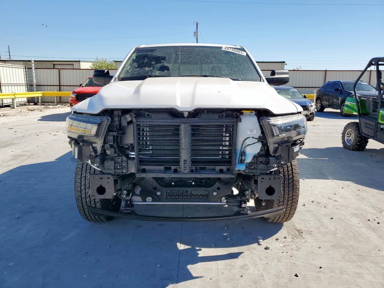 2025 Ram 1500 Tradesman - Фото 5