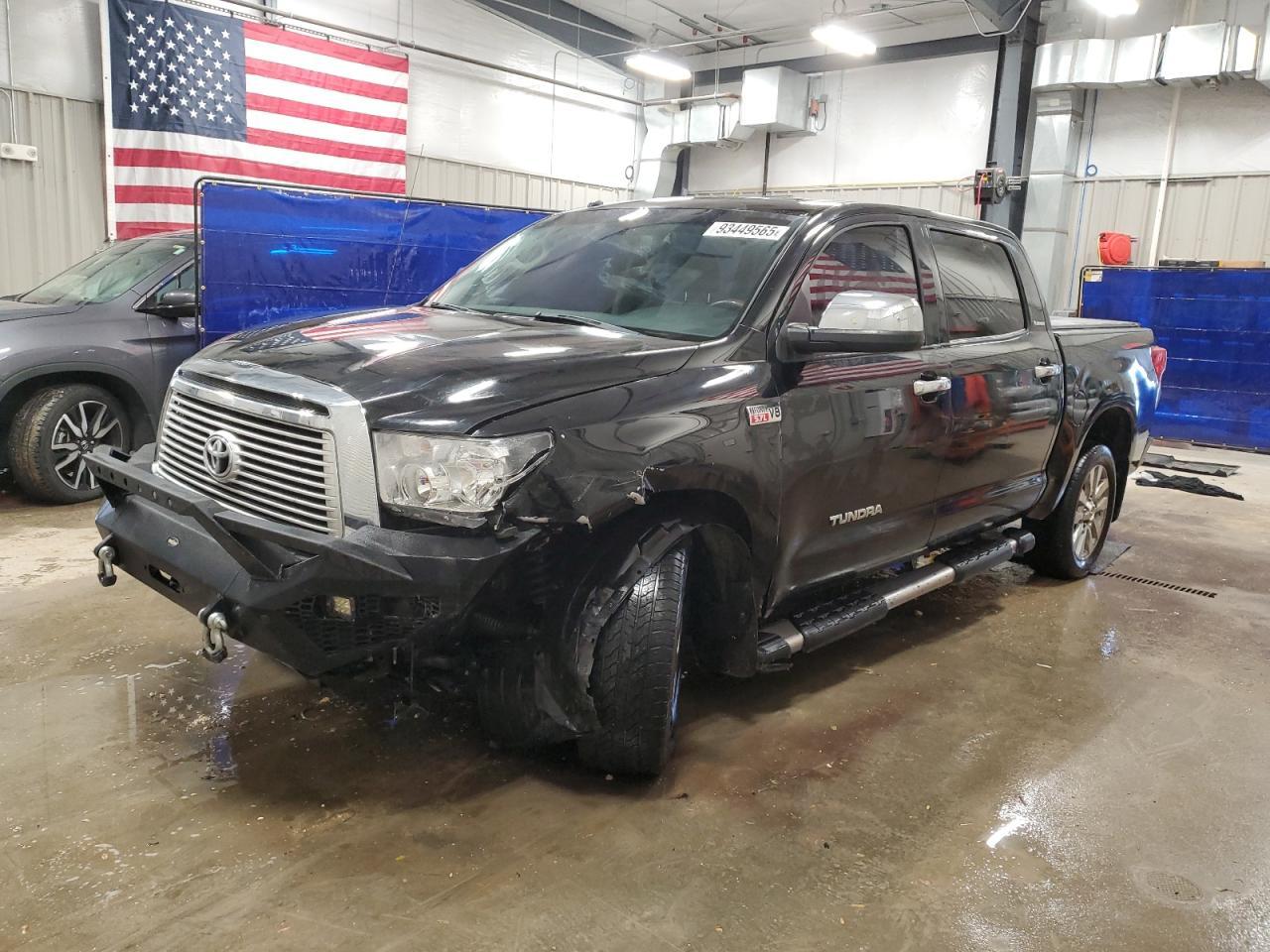 2013 Toyota Tundra Crewmax Limited