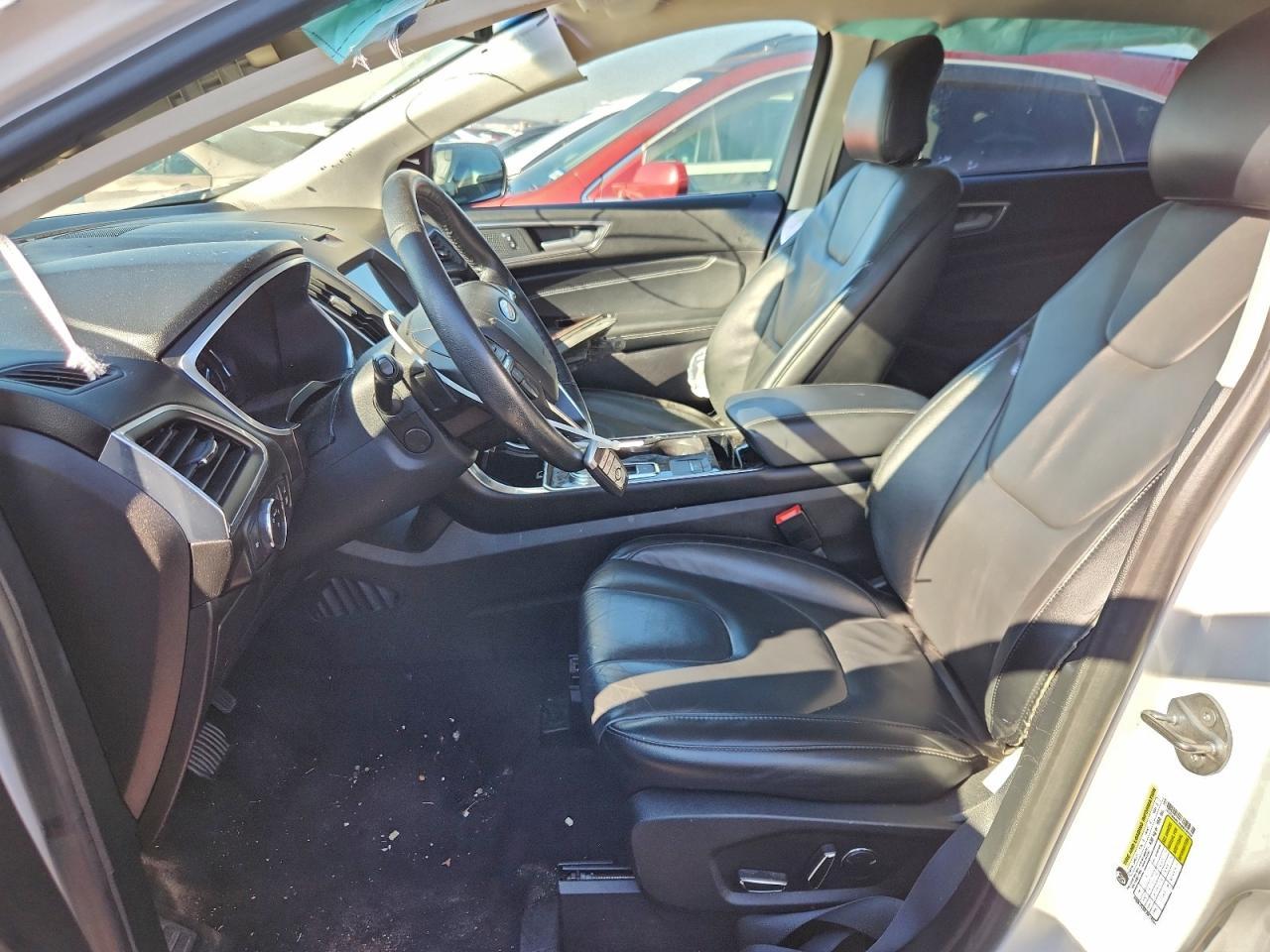 2019 Ford Edge Titanium - Image 7