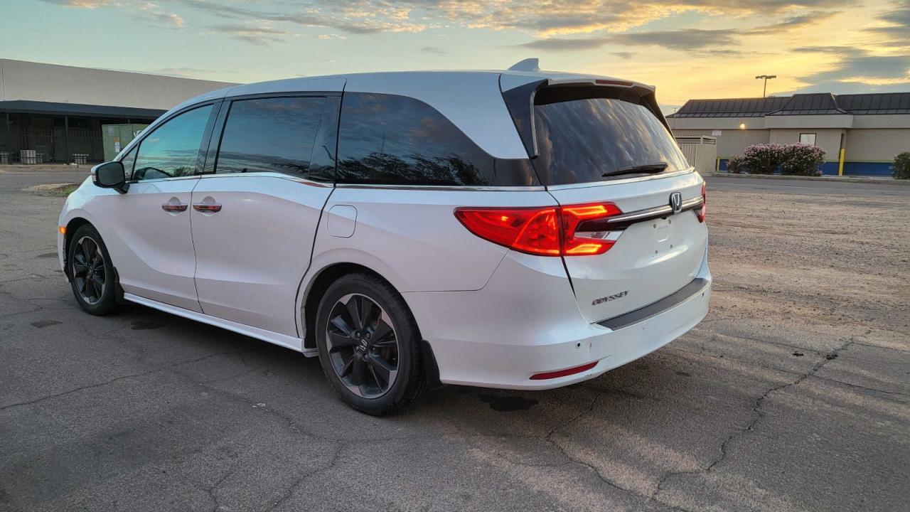2022 Honda Odyssey Elite - Фото 3
