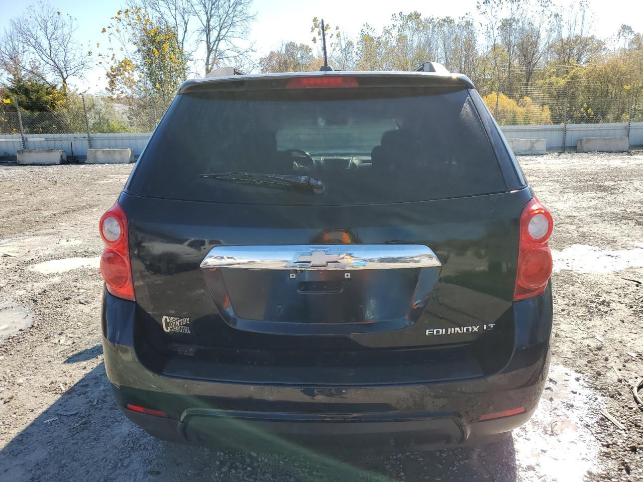 2017 Chevrolet Equinox - Image 6