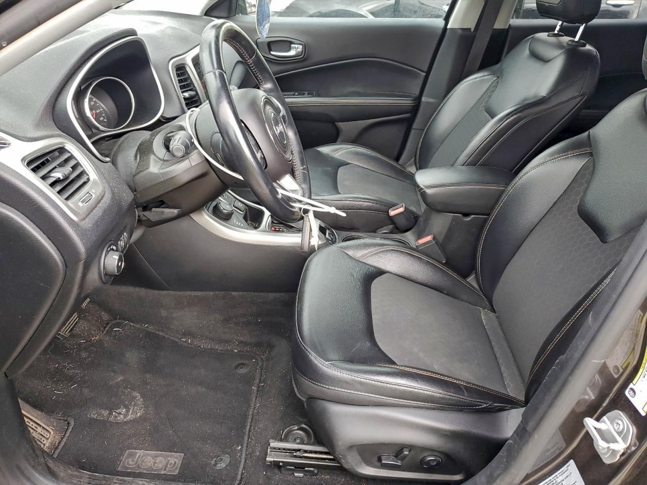 2017 Jeep Compass Latitude - Фото 7