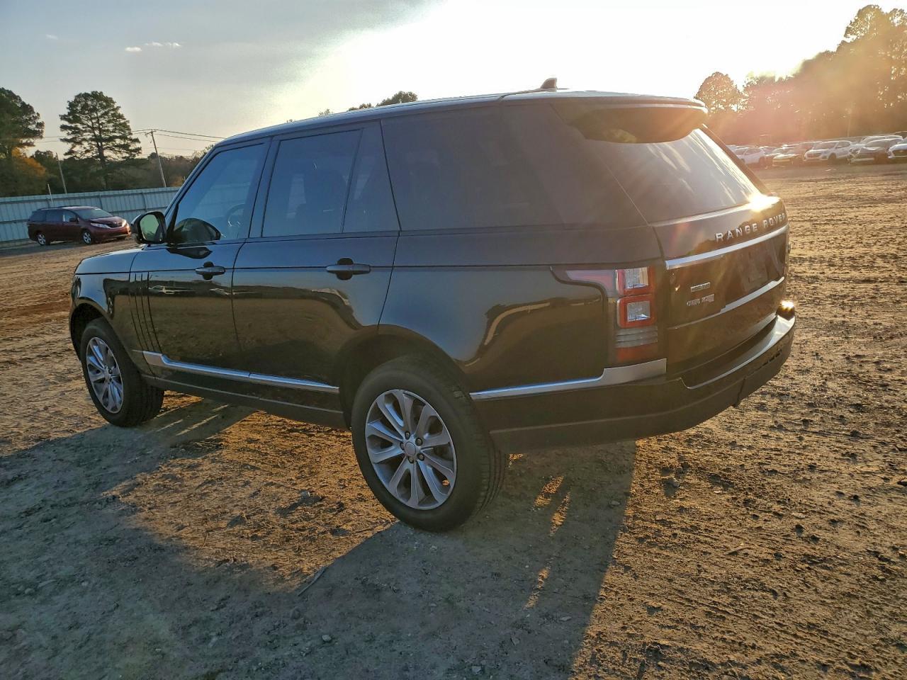 2016 Land Rover Range Rover Hse - Image 2