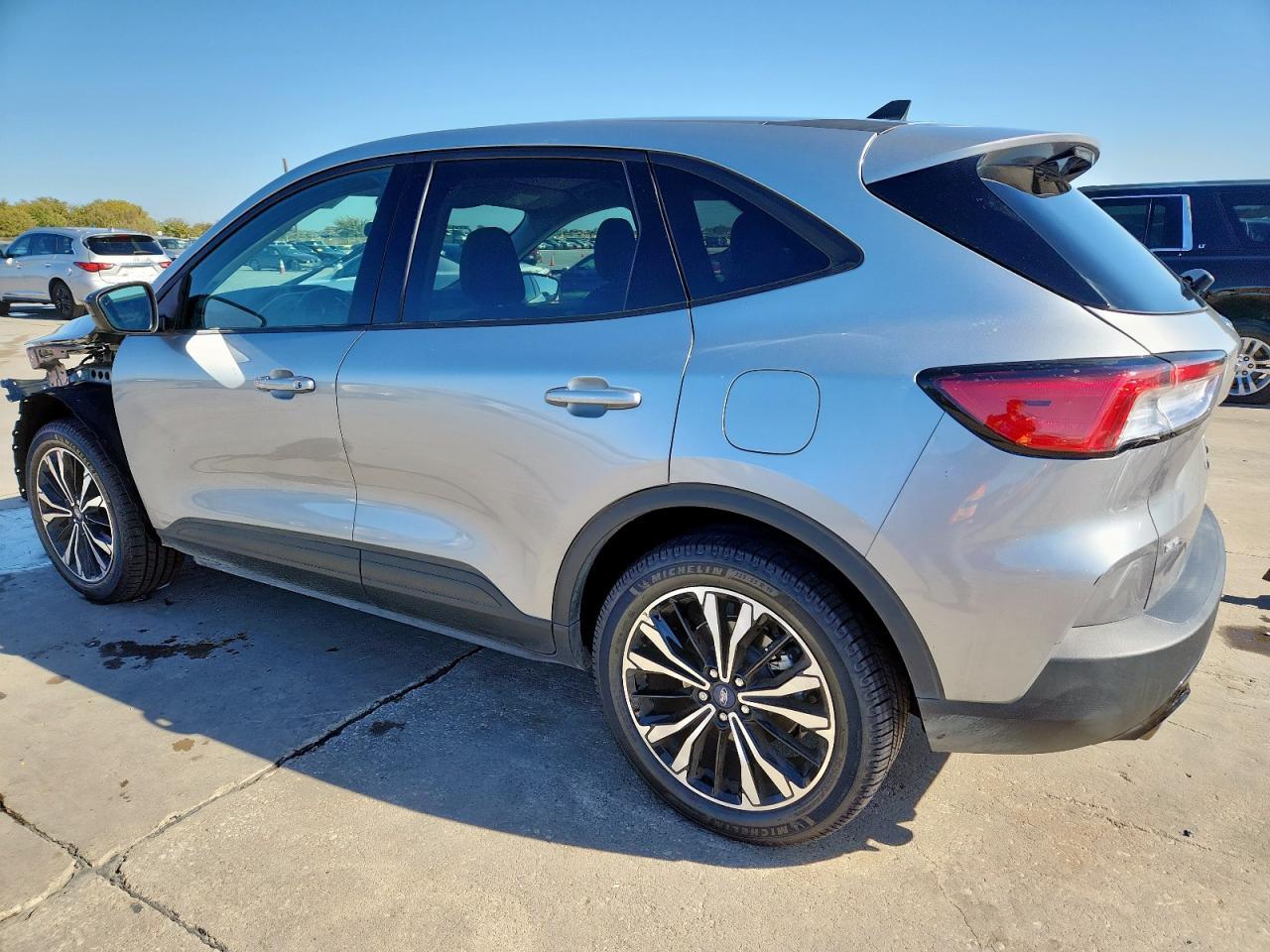 2022 Ford Escape Se - Image 2