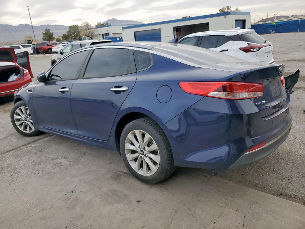 2018 Kia Optima Lx - Image 2