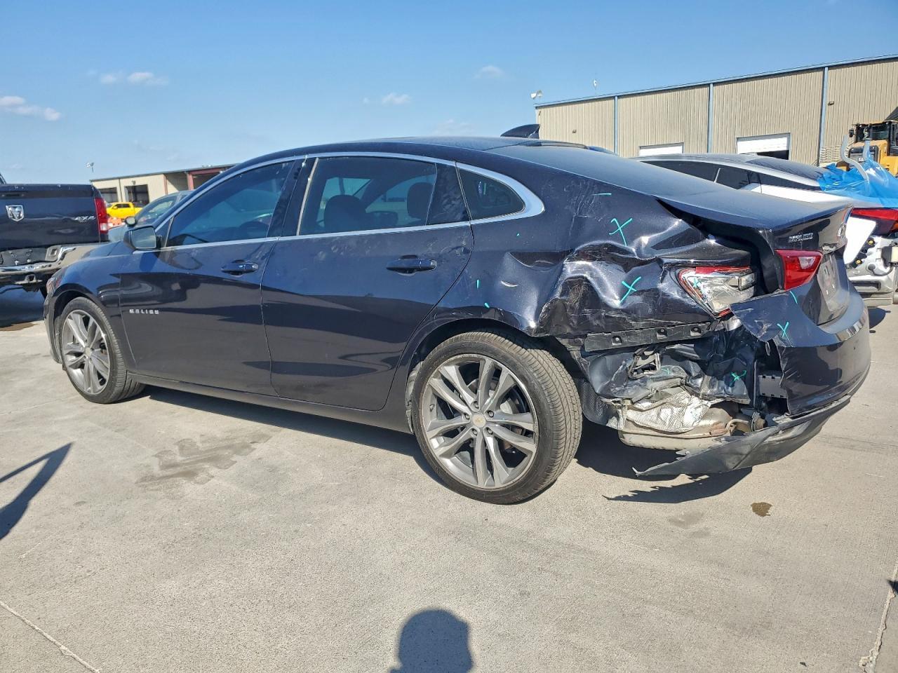2023 Chevrolet Malibu Lt - Фото 2