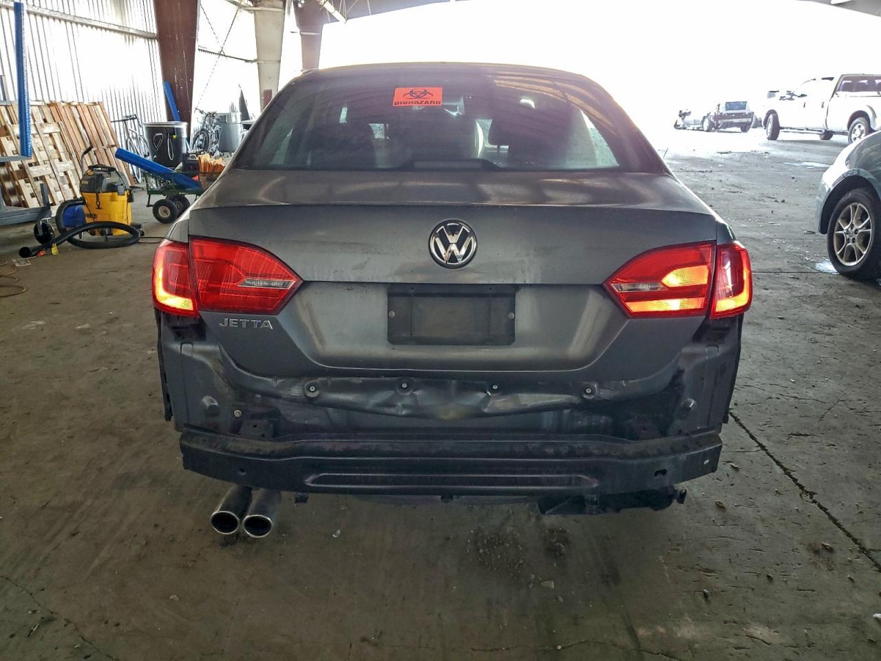 2011 Volkswagen Jetta Base - Image 6