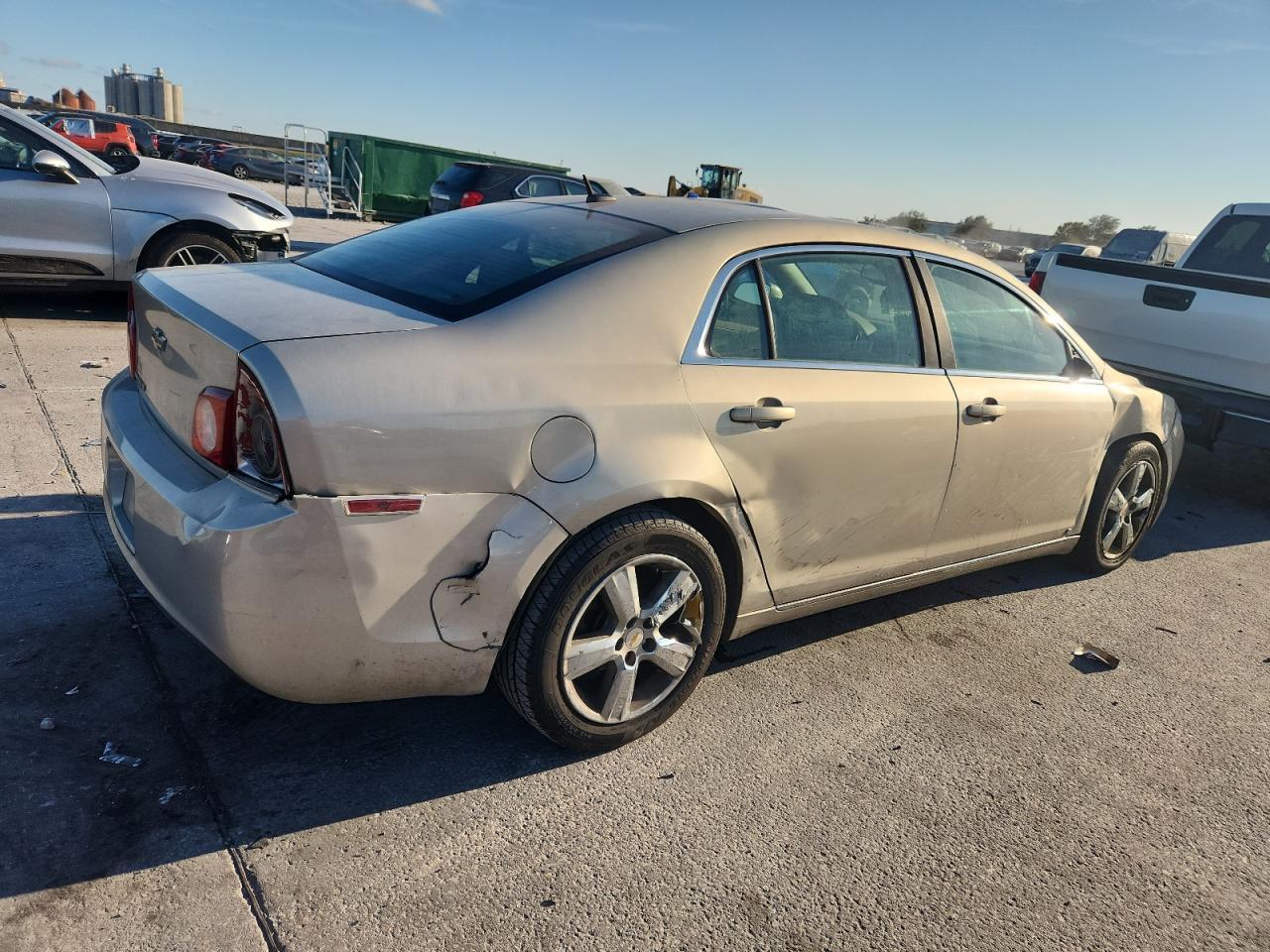 2010 Chevrolet Malibu 2Lt - Image 3