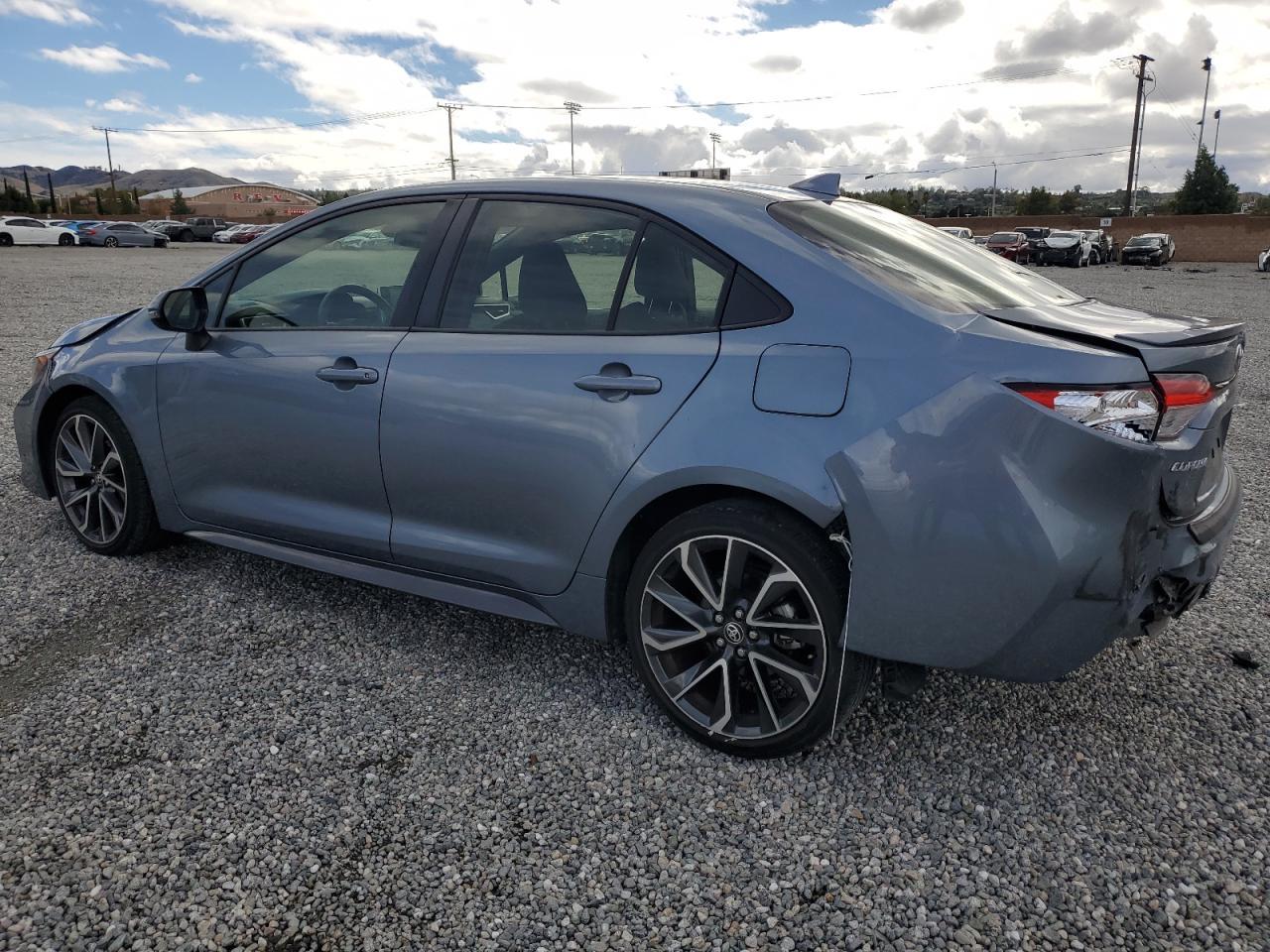2021 Toyota Corolla Se - Фото 2