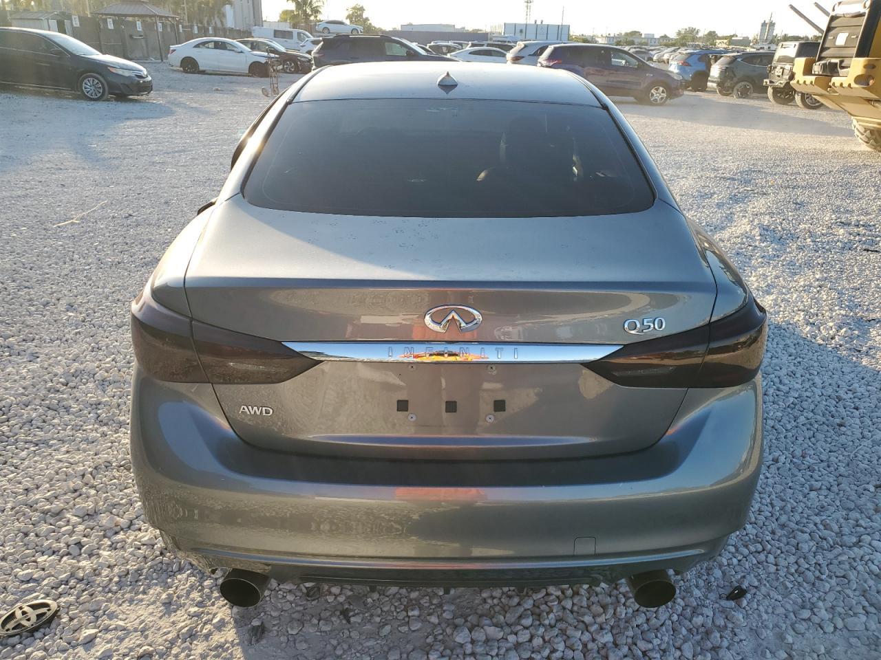 2018 Infiniti Q50 Luxe - Фото 6