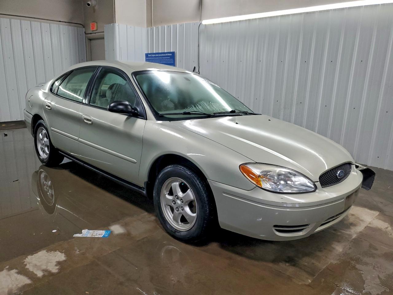 2005 Ford Taurus Se - Фото 4