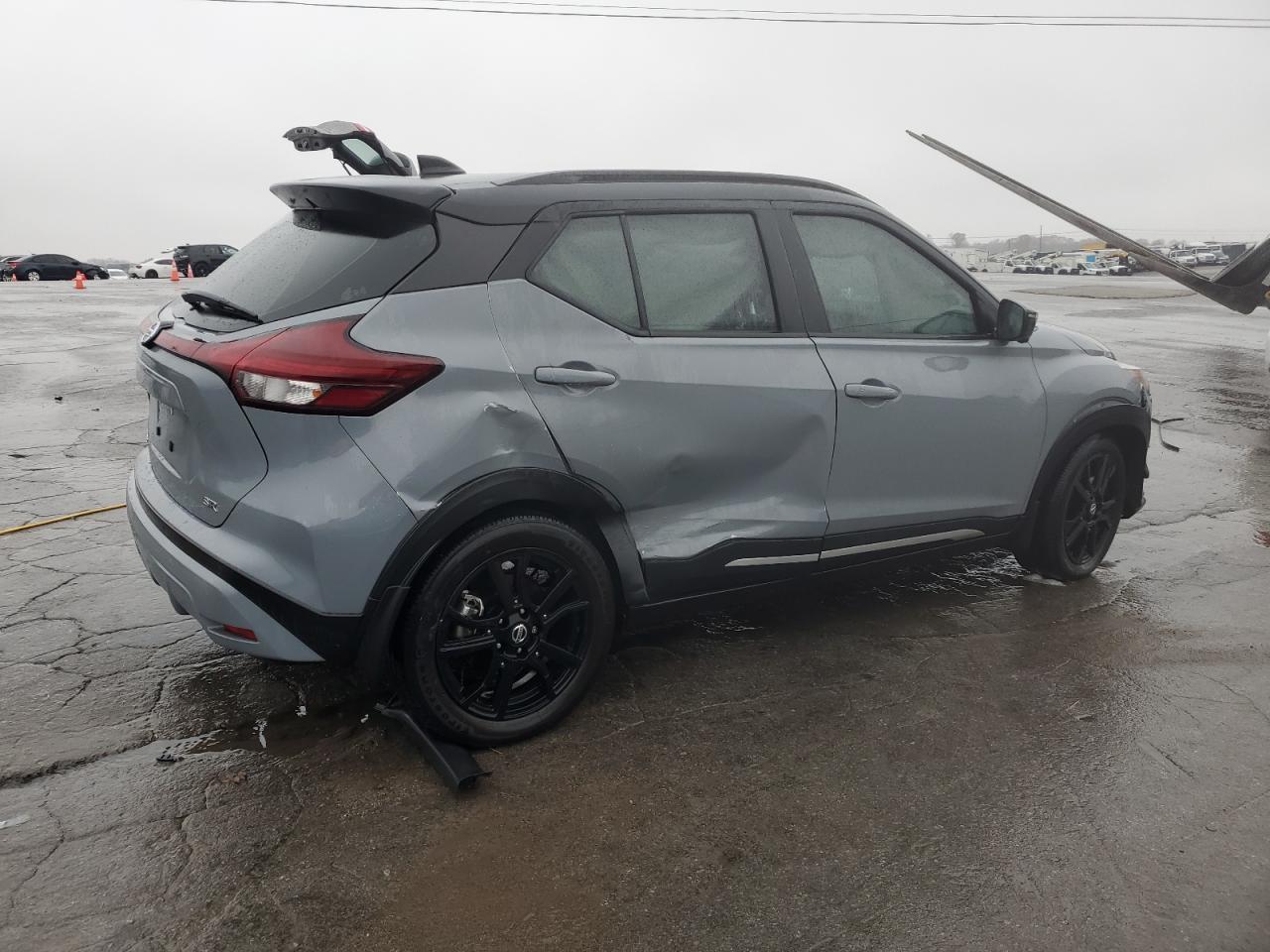 2021 Nissan Kicks Sr - Фото 3