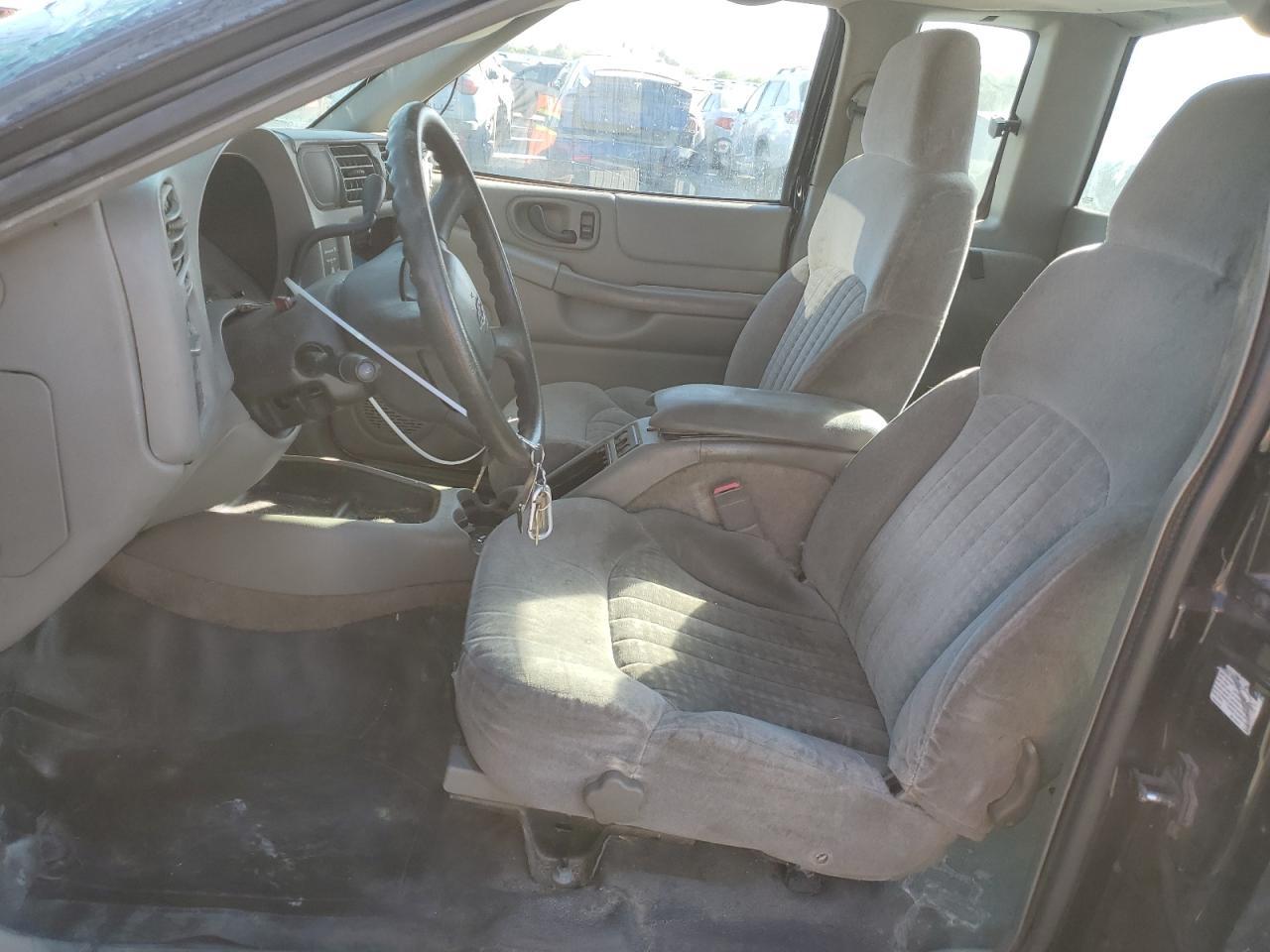 2002 Chevrolet S Truck S10 - Фото 7