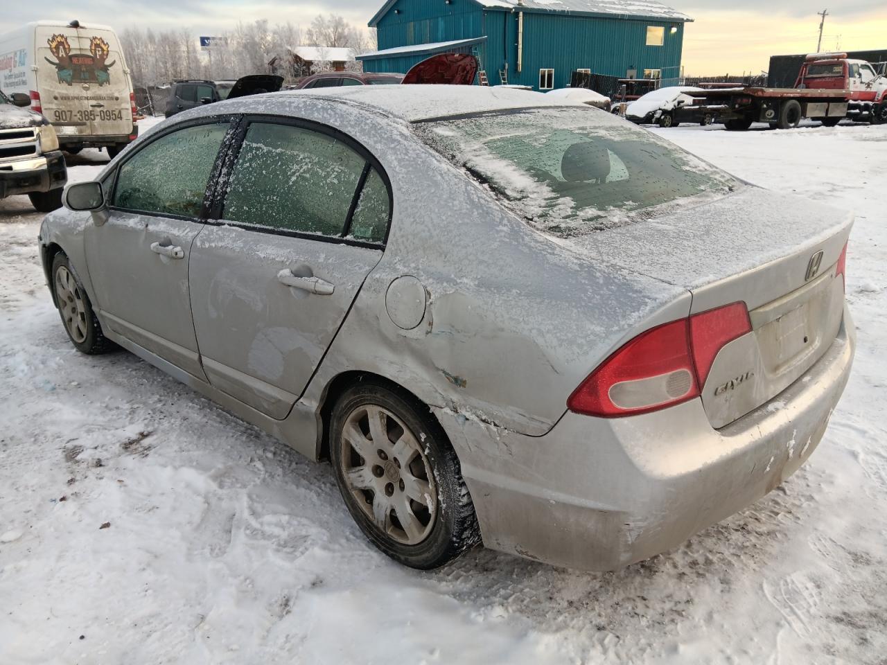 2009 Honda Civic 4D E - Фото 2