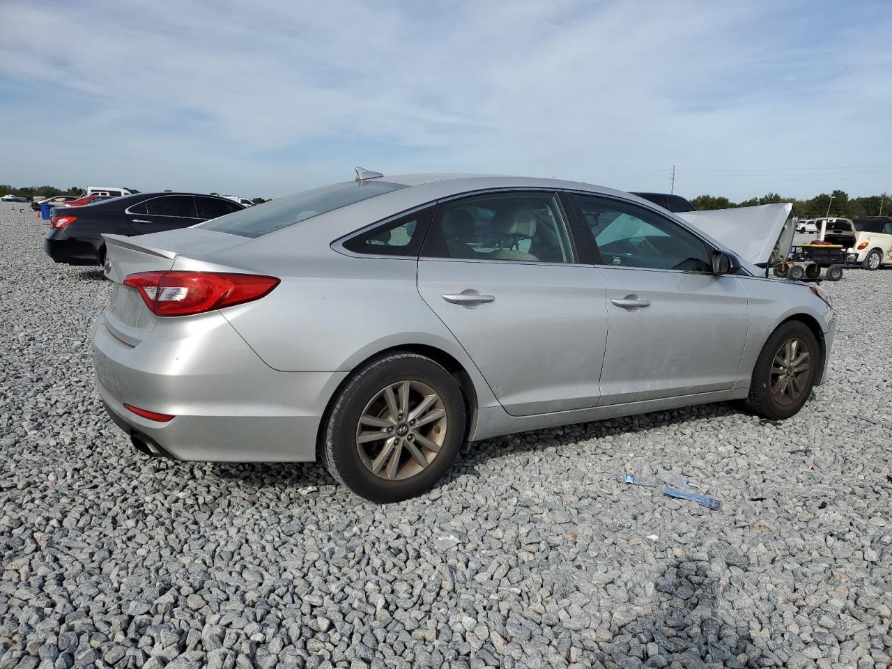 2016 Hyundai Sonata Se - Image 3