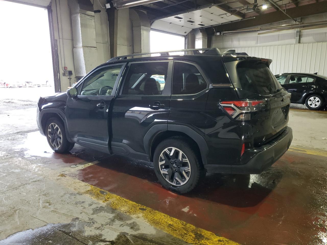 2025 Subaru Forester Premium - Image 2