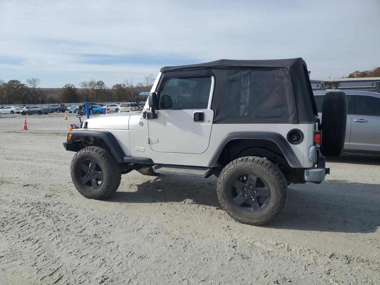 2005 Jeep Wrangler X - Image 2