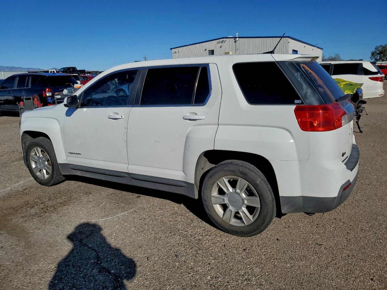 2013 GMC Terrain Sle - Image 2