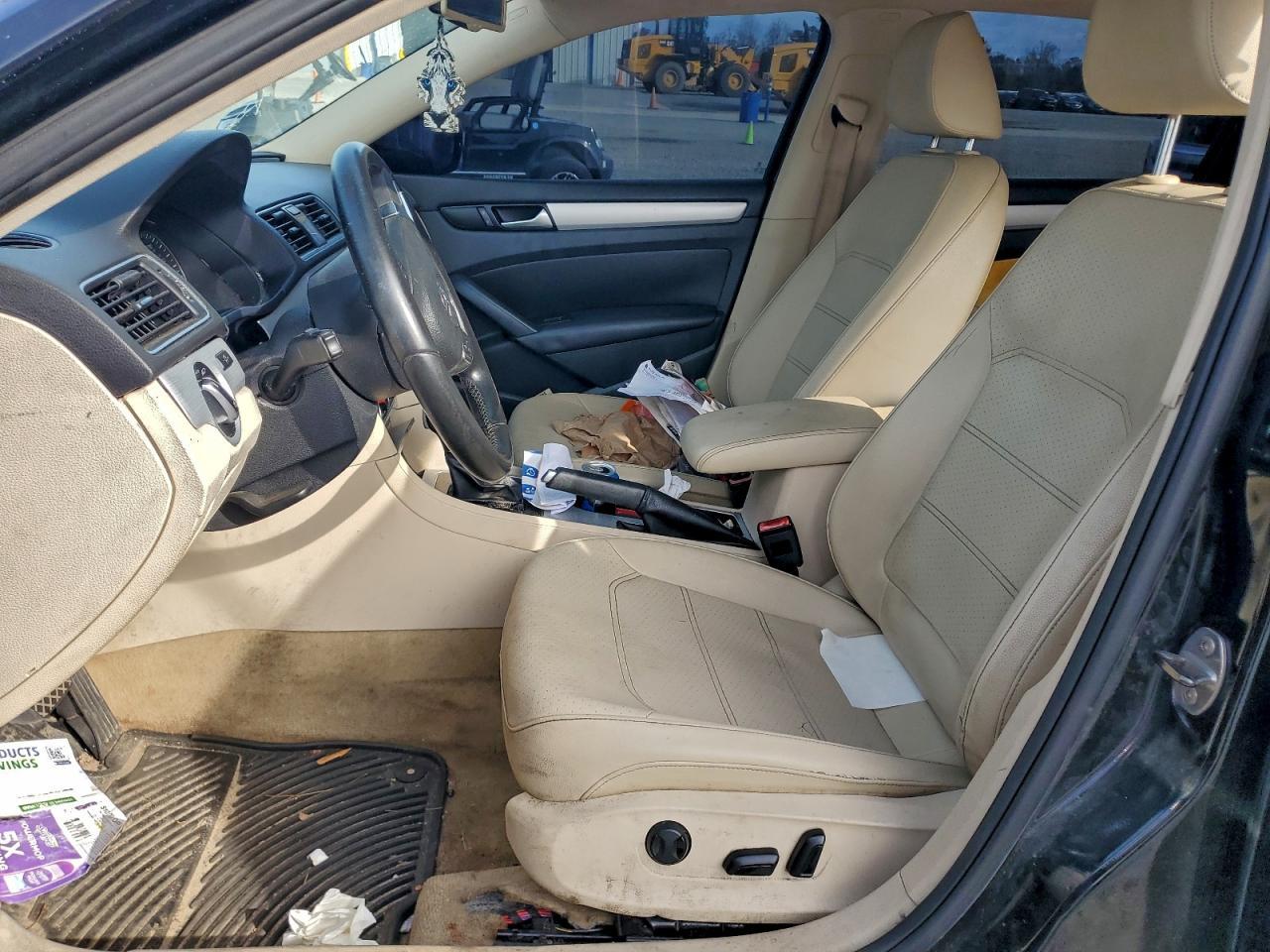 2013 Volkswagen Passat Se - Фото 7