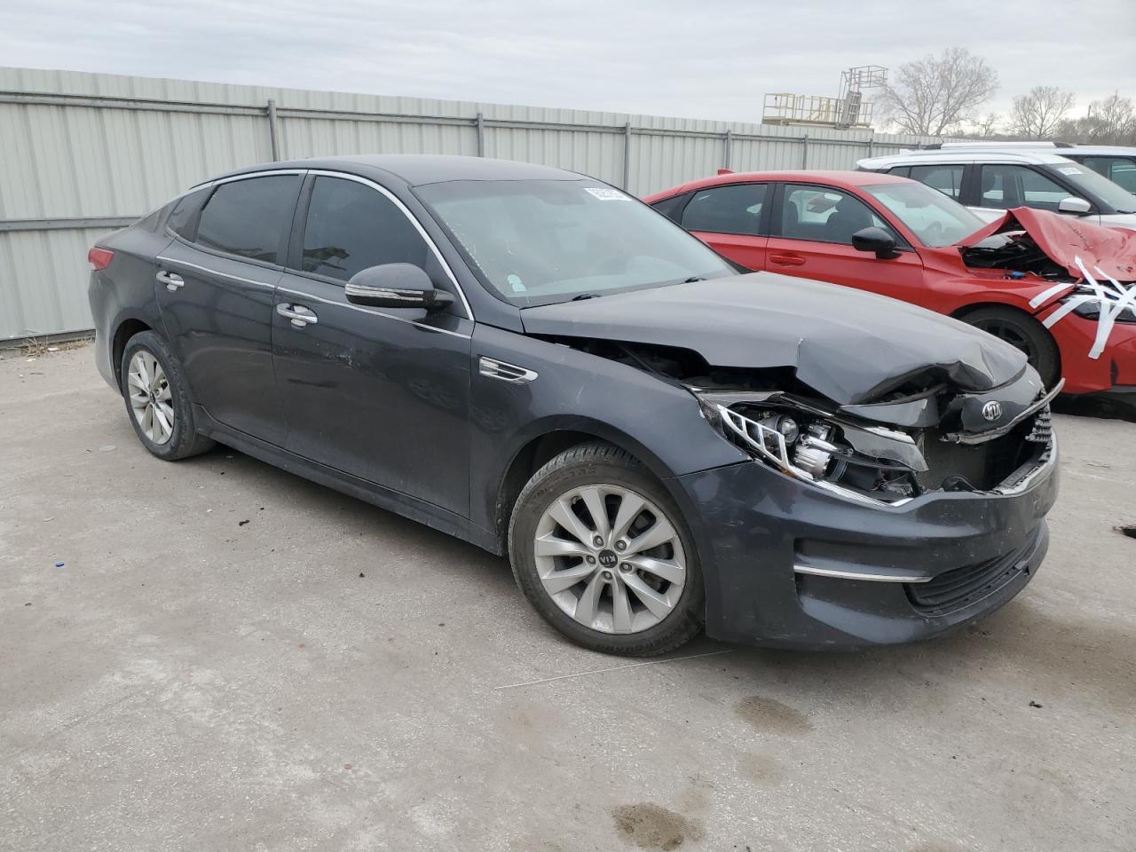 2017 Kia Optima Lx - Фото 4