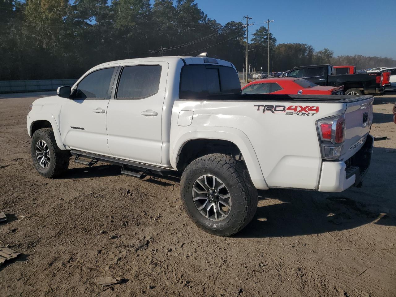 2023 Toyota Tacoma Double Cab - Image 2