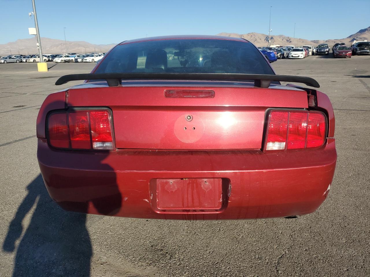 2006 Ford Mustang - Image 6