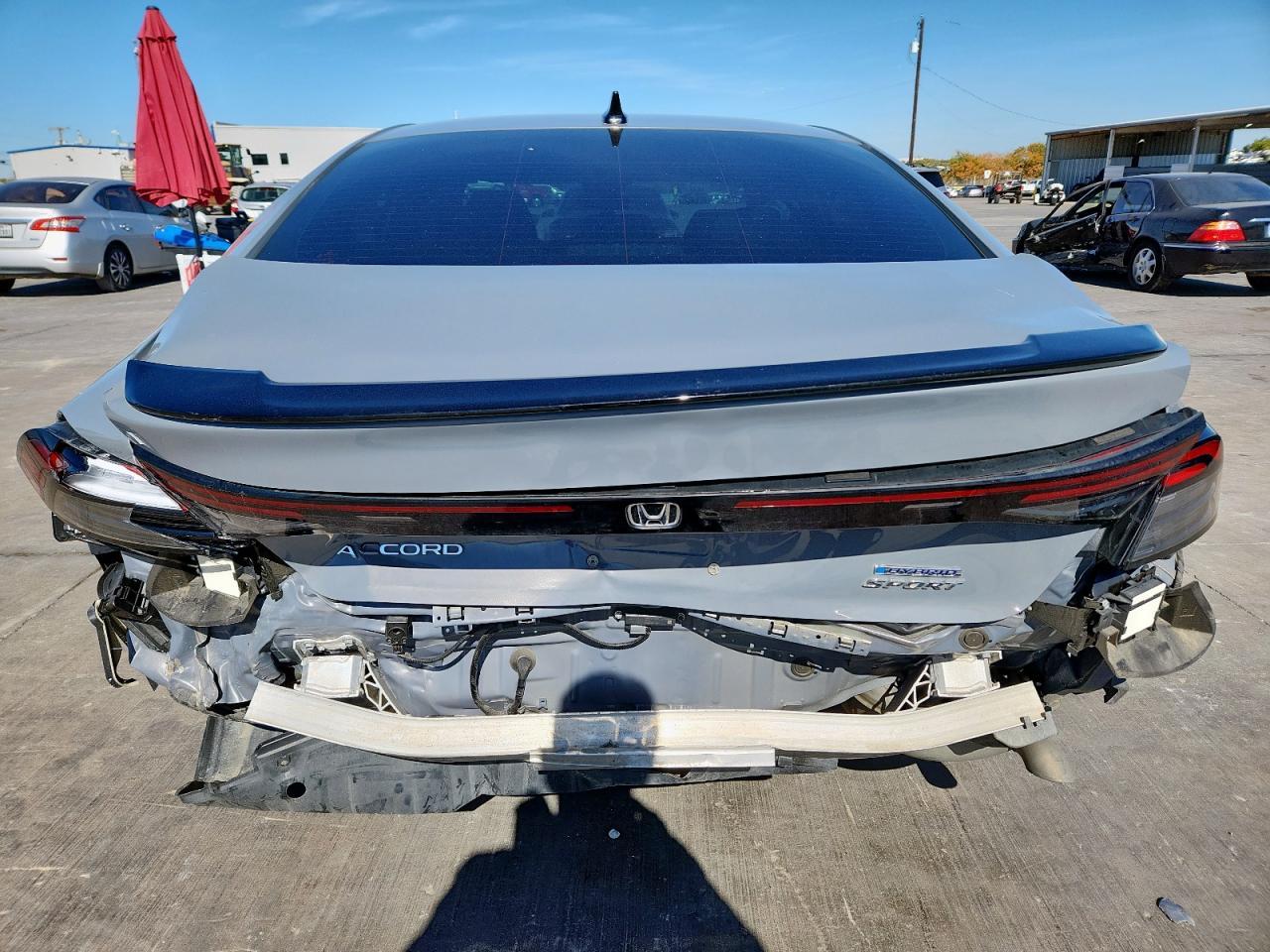 2023 Honda Accord Hybrid Sport - Image 6