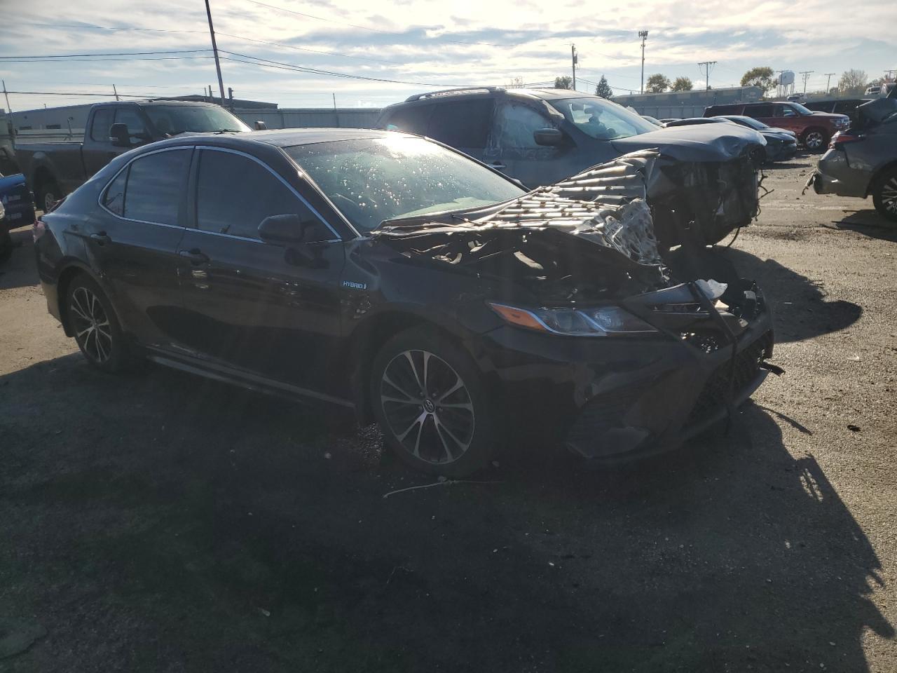 2018 Toyota Camry Hybrid - Image 4