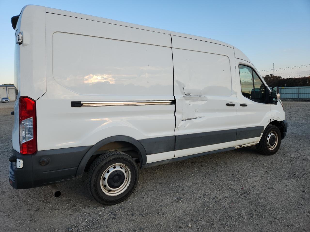 2020 Ford Transit T-250 - Image 3