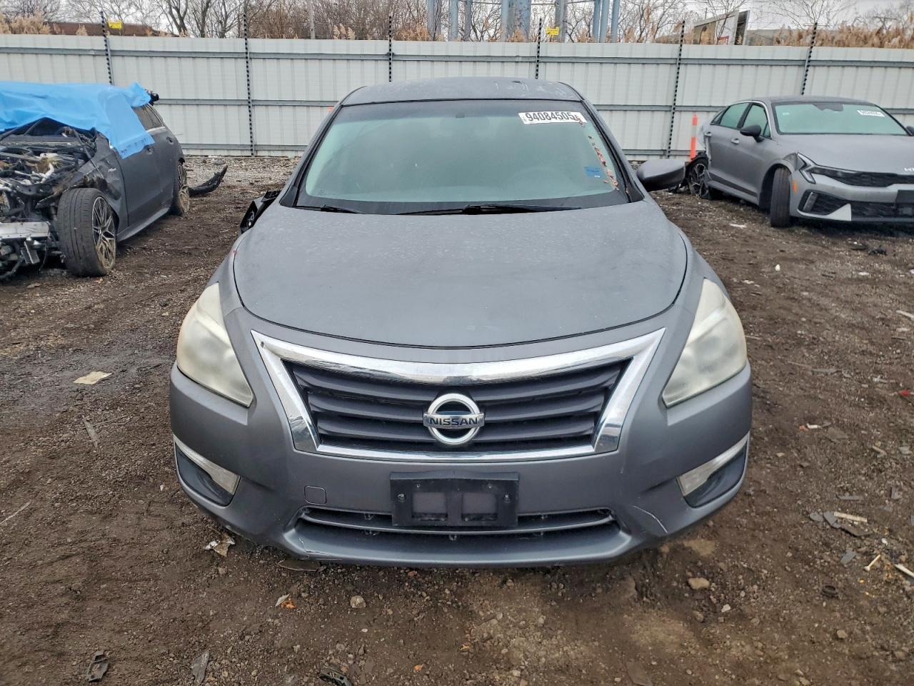 2014 Nissan Altima 2.5 - Image 5